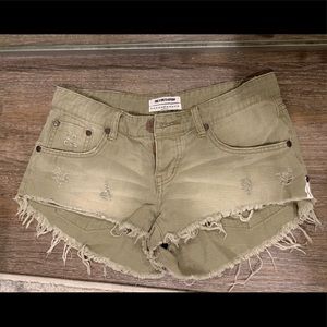 One Teaspoon Bonitas olive green jean shorts